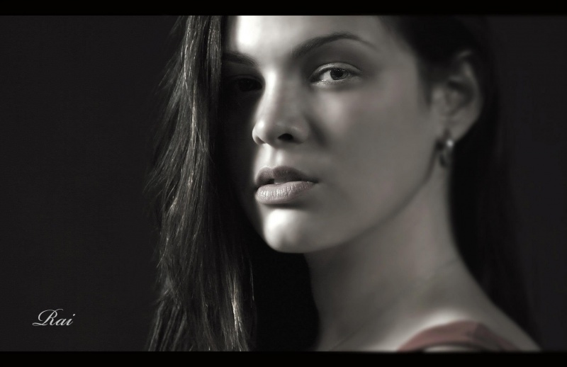 Female model photo shoot of Lissette Tatiana Rivera