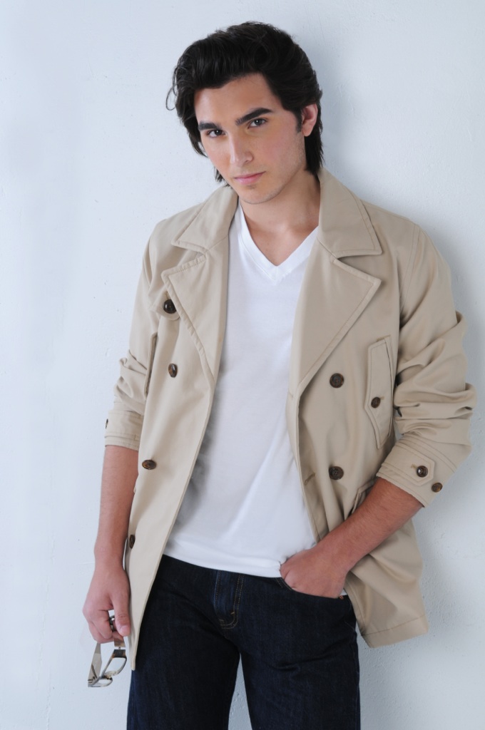 Male model photo shoot of Julian DeVincenzo