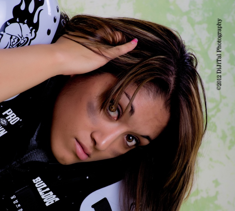 Female model photo shoot of Michelle468 by DiJiTal Photography