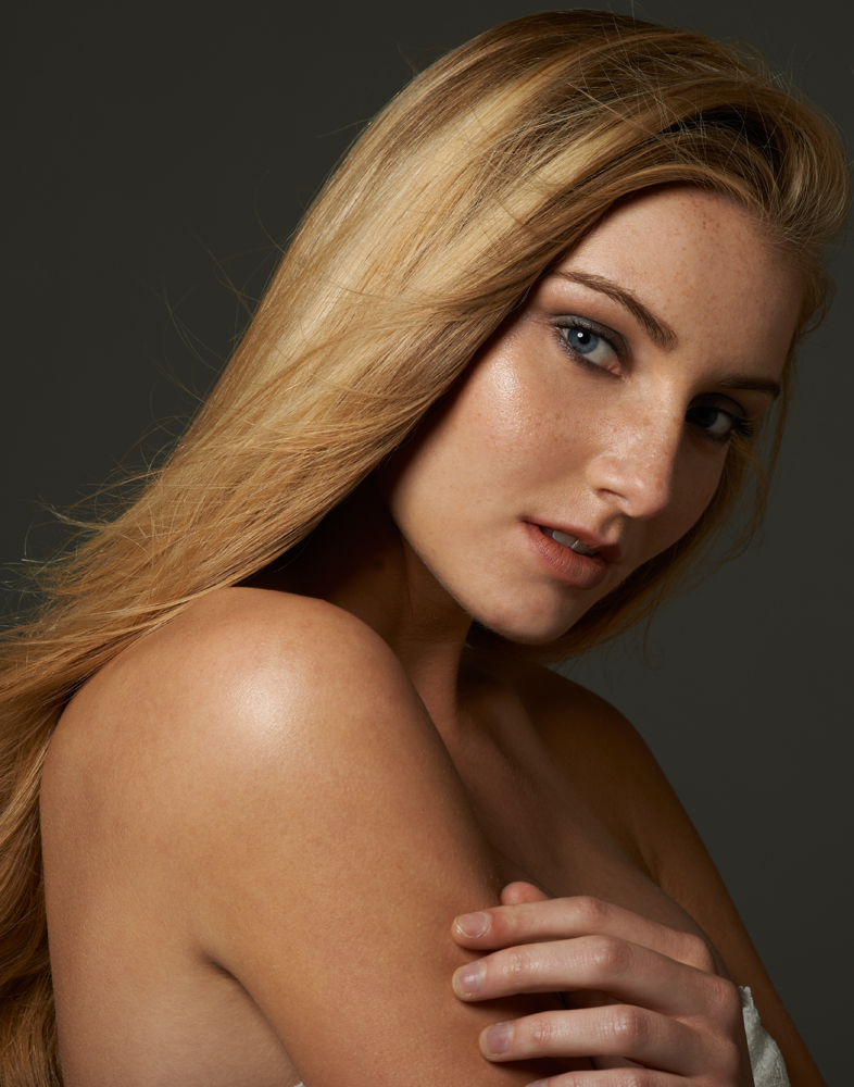 Female model photo shoot of LizW_Makeup by Luis Aragon in Studio400, VA