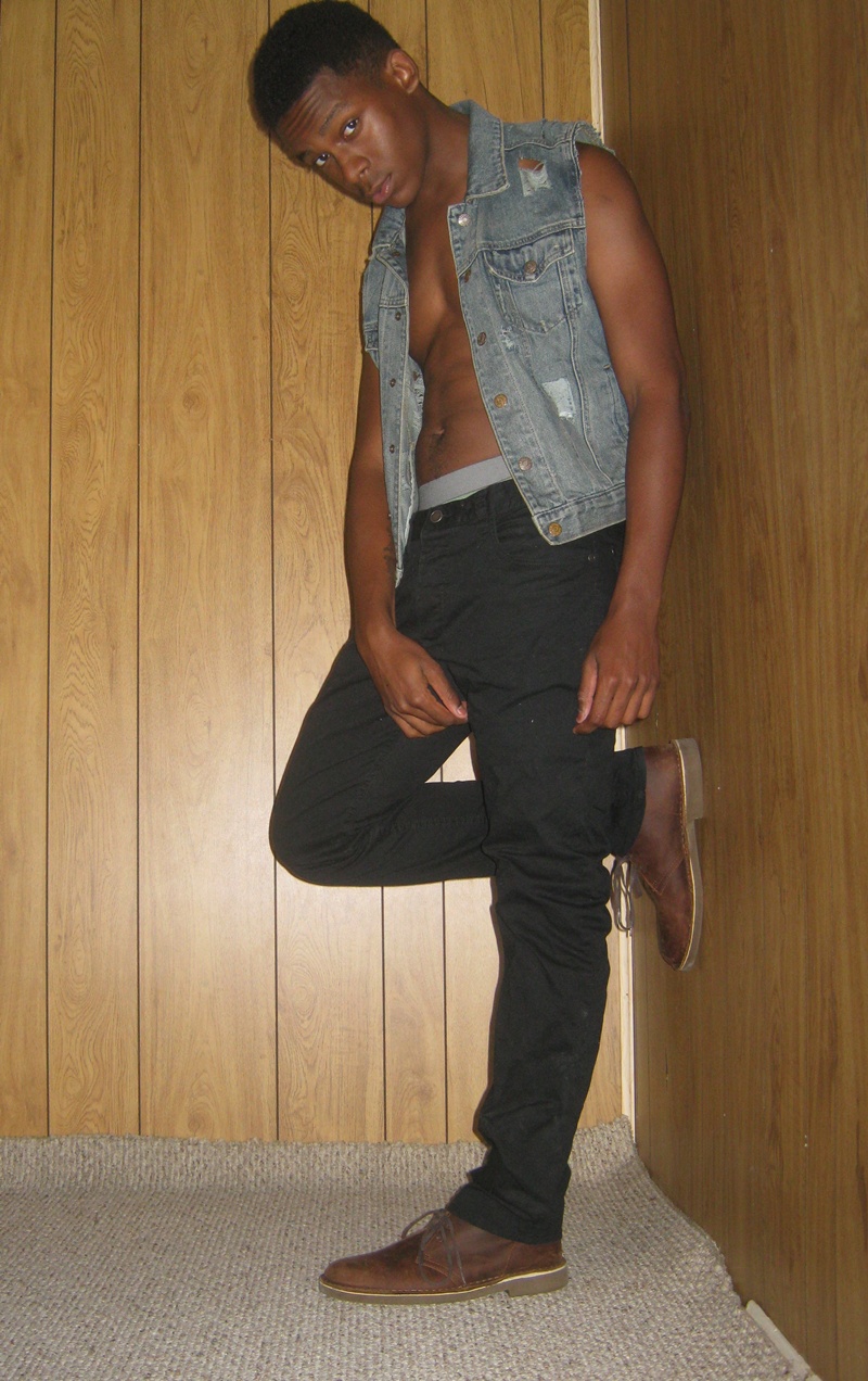 Male model photo shoot of Jamarious S