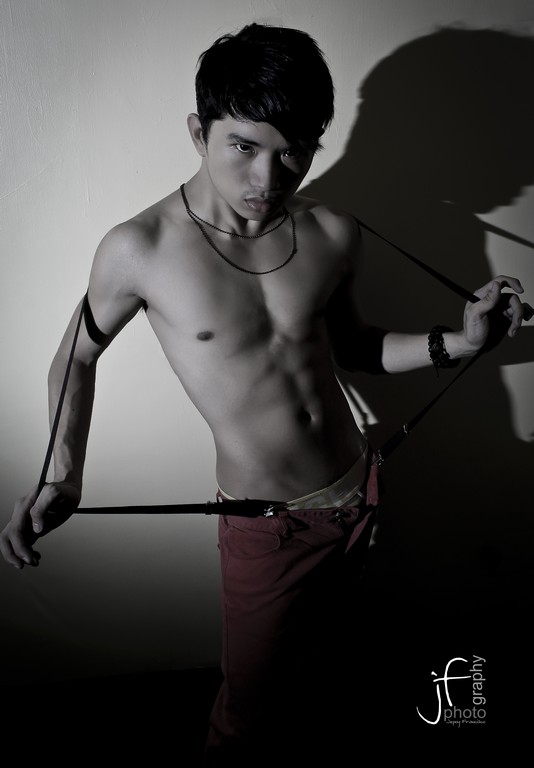 Male model photo shoot of Tiger Image-JFrancisco