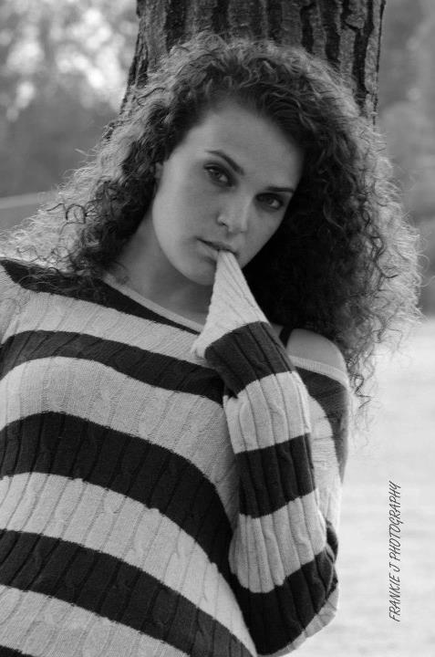 Female model photo shoot of Cassandra Walker
