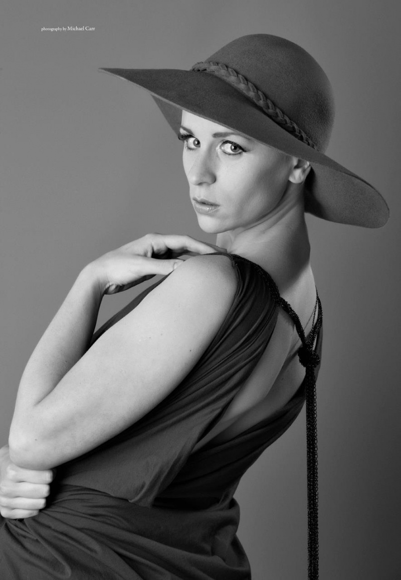 Female model photo shoot of Amy Linton