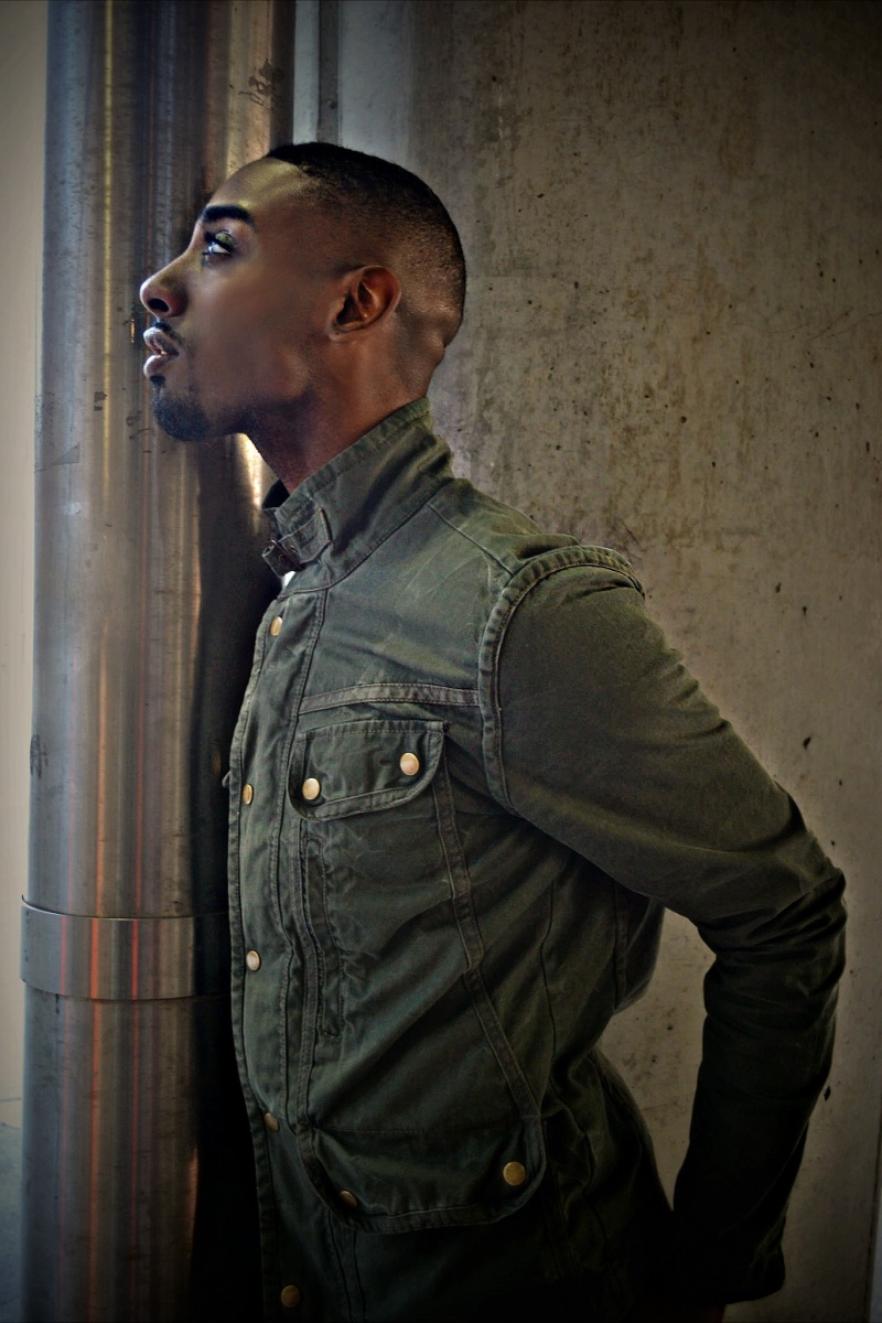 Male model photo shoot of Jos N Banks in Chicago, IL