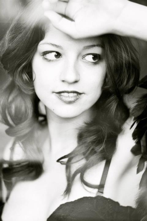 Female model photo shoot of Nina Suzuki