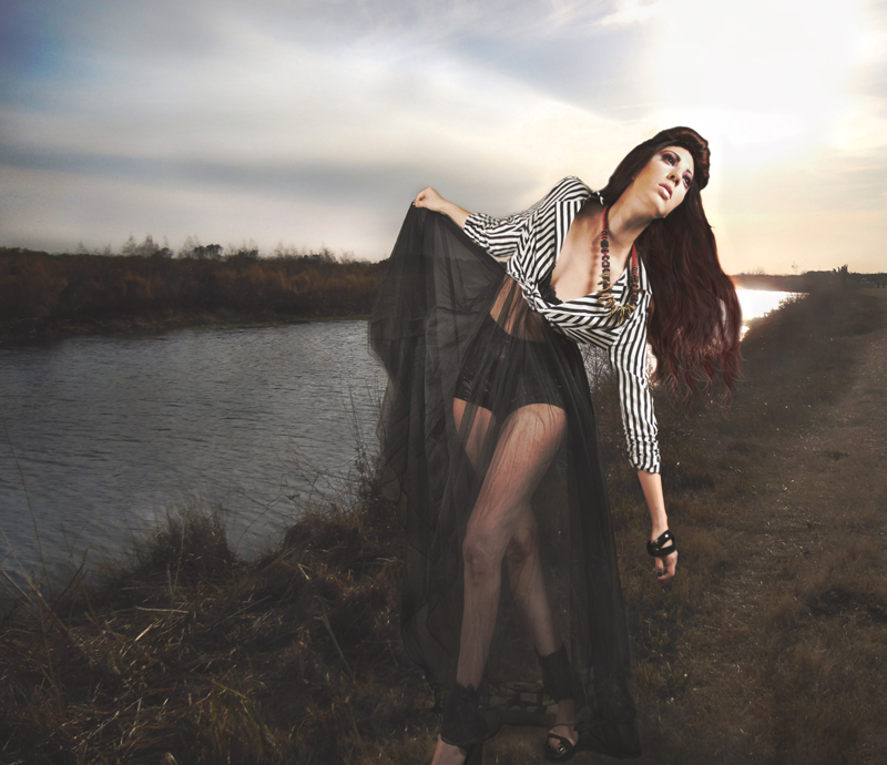 Female model photo shoot of Vania Elise Photography