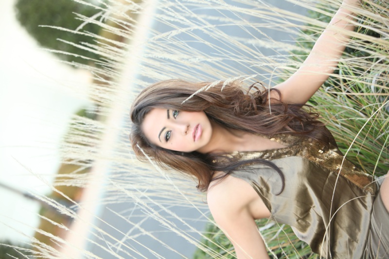 Female model photo shoot of SelenaL