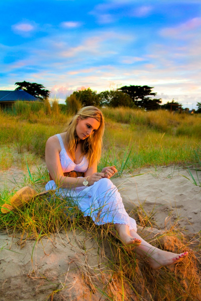Female model photo shoot of AutoFocusPhotography in Burrow beach Sutton