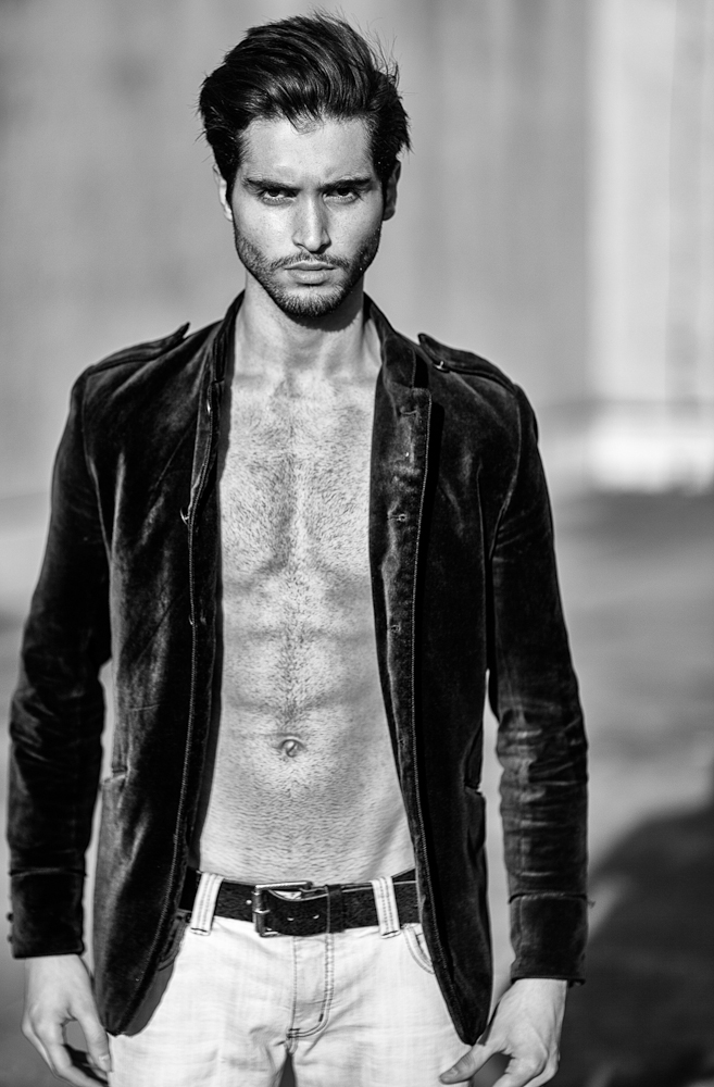 Male model photo shoot of Thorsten Meyer