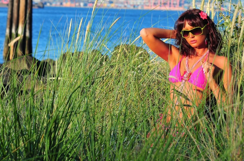 Female model photo shoot of Kayla R Anderson in Alki Beach, WA