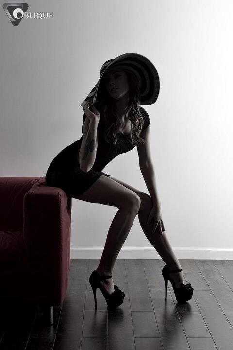 Female model photo shoot of Brittnie Correan