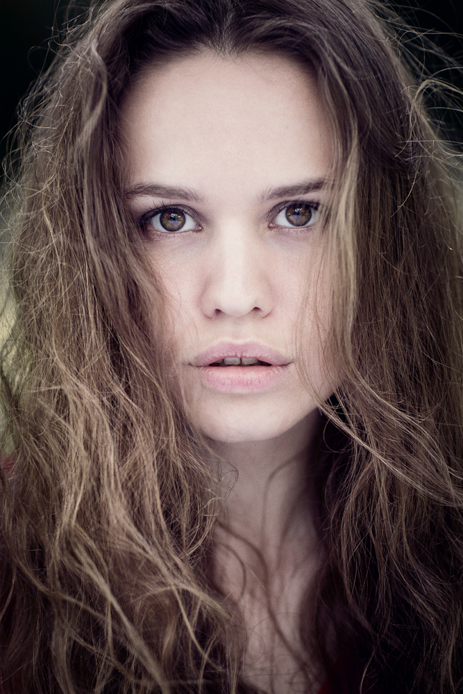 Female model photo shoot of Anneke Weerts
