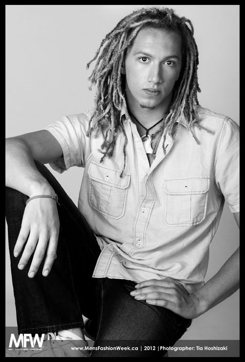 Male model photo shoot of Julian V