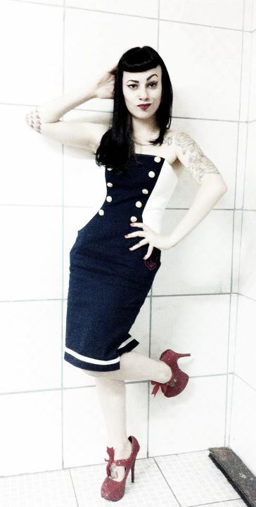 Female model photo shoot of Marie Devilreux