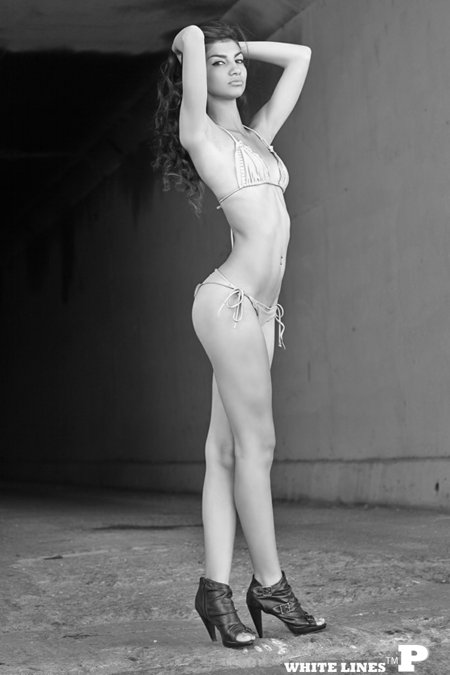 Female model photo shoot of Sherrybabysg in Los Angeles