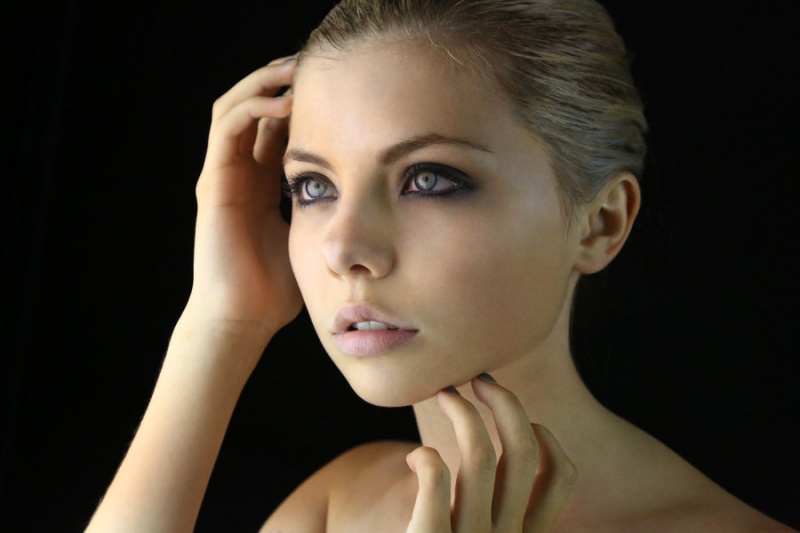 Female model photo shoot of Rebecca Marie M  by Maddie Goodall