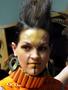 Female model photo shoot of The Makeup Curio