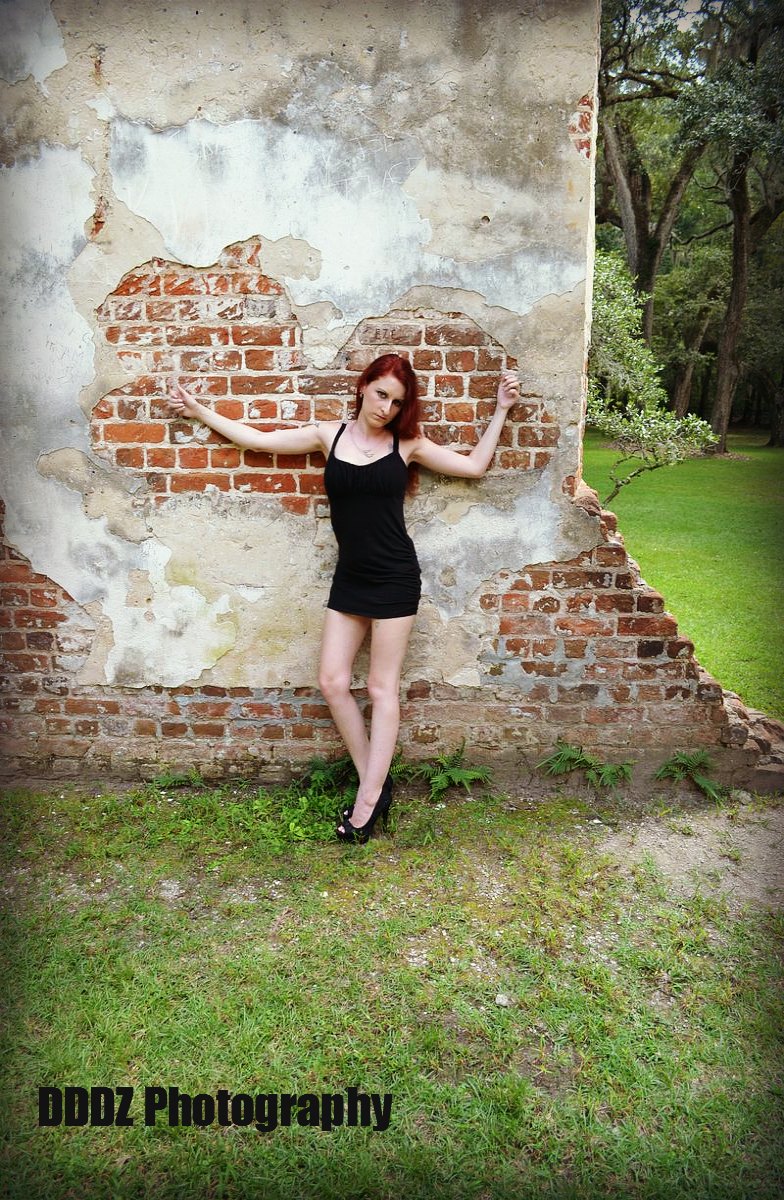Female model photo shoot of Bladeprincess by 3DZ Photography in Sheldon Church Ruins