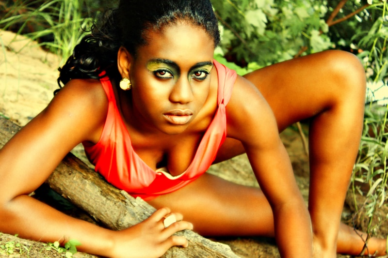 Female model photo shoot of Diya