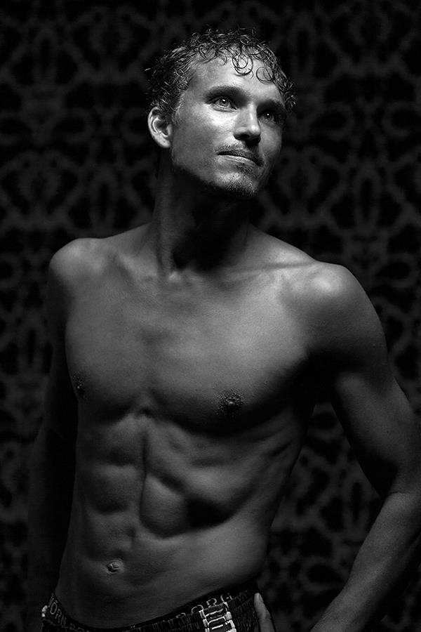 Male model photo shoot of anders jonsson