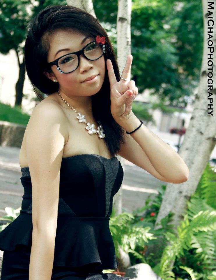 Female model photo shoot of kai-ying