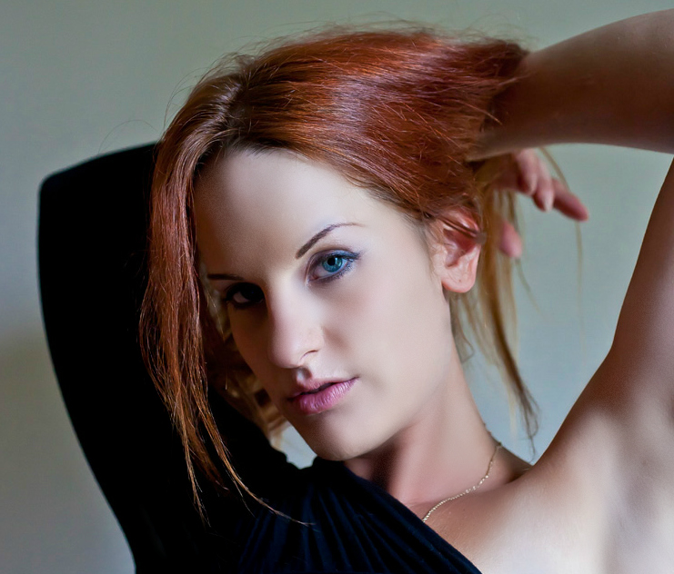 Female model photo shoot of Shaun Rathy