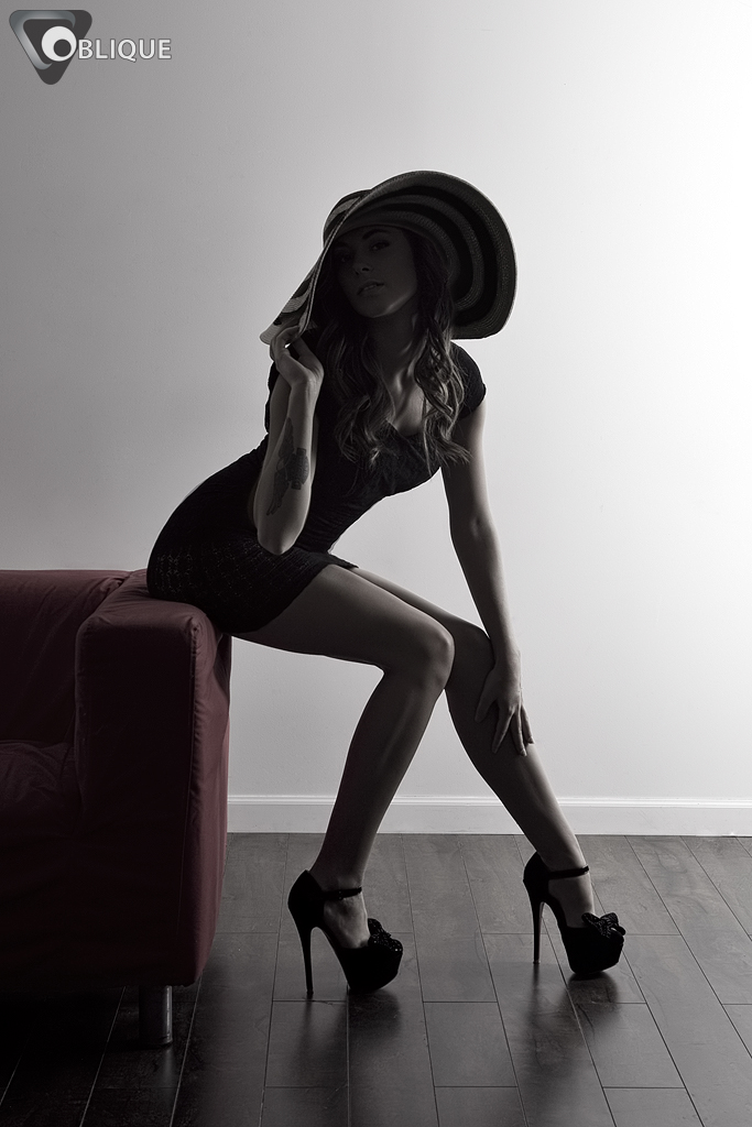 Male and Female model photo shoot of Oblique Foto and Brittnie Correan