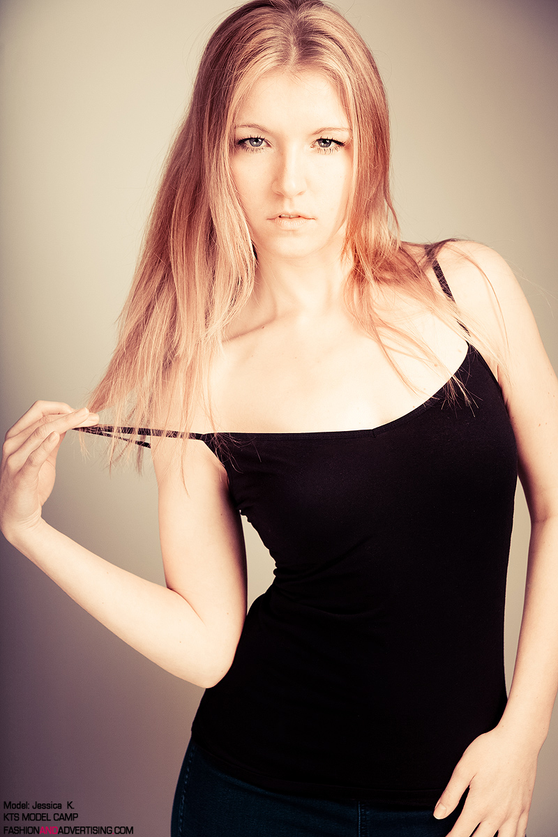 Female model photo shoot of Jess Kora