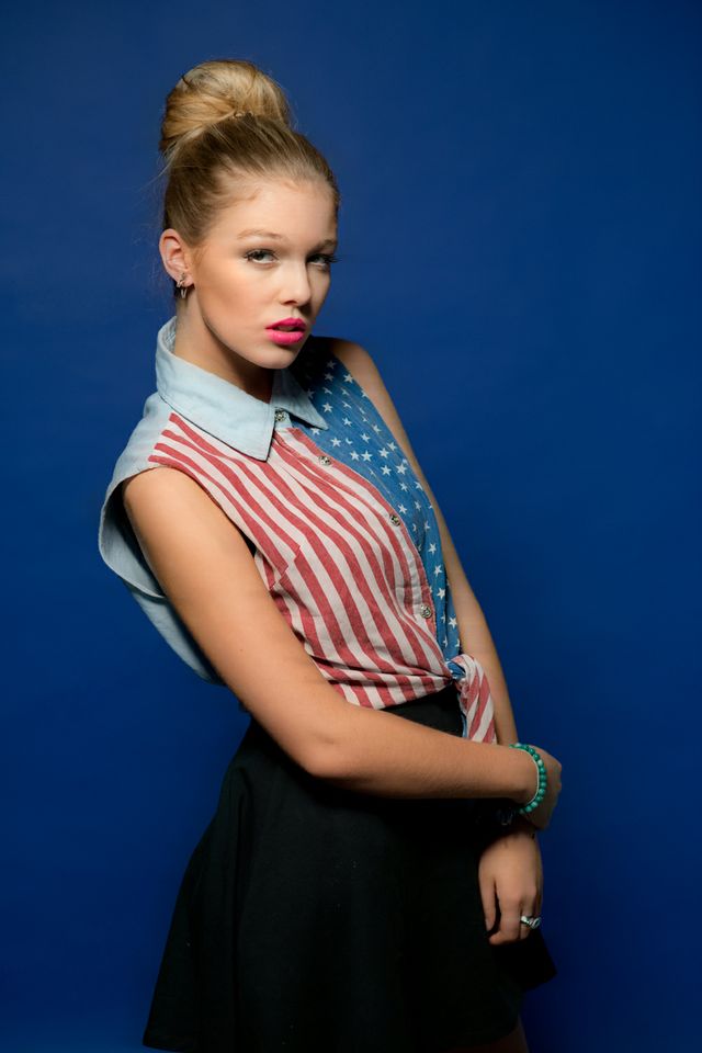 Female model photo shoot of Olivia Daniele