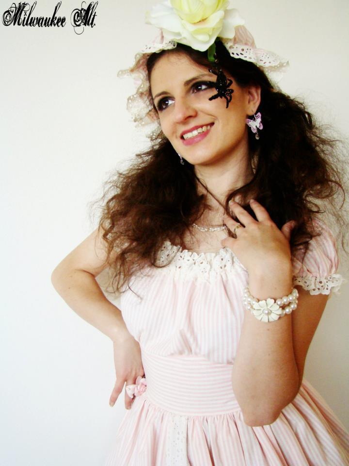 Female model photo shoot of LauraMarie  by MilwaukeeAlt  in Milwaukee, WI, clothing designed by Silversark