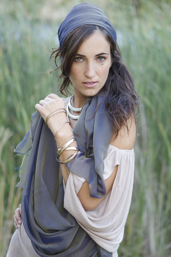 Female model photo shoot of Simona Morales