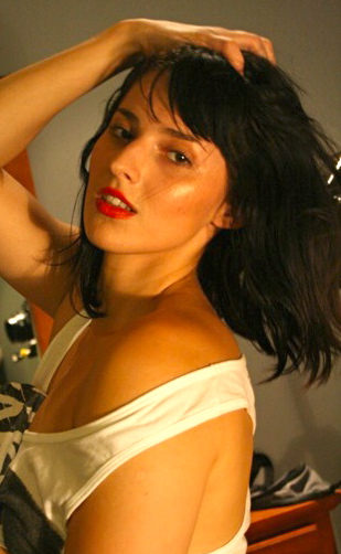 Female model photo shoot of Olya Vladi