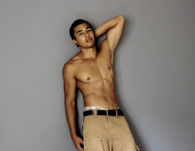 Male model photo shoot of Victor E Martinez