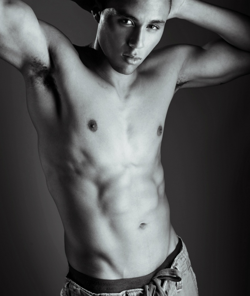 Male model photo shoot of Chaz Epps by Studio 5800