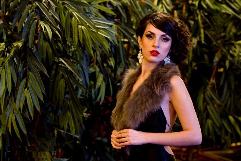 Female model photo shoot of Irina Banita