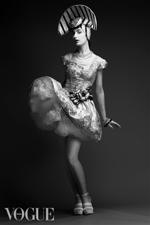 Female model photo shoot of Evgenia Luzhina  by DeusXFlorida