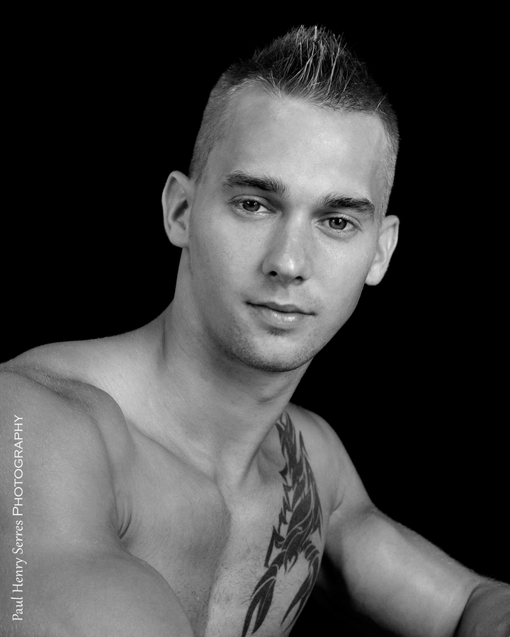 Male model photo shoot of Michael Fitness C by Paul Henry Serres in Montreal