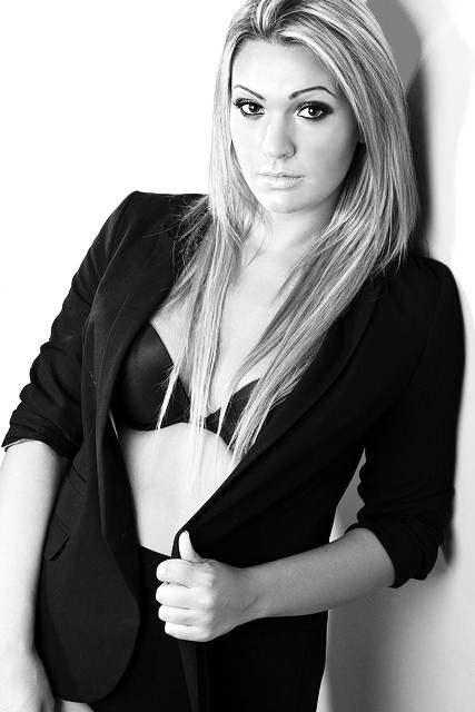 Female model photo shoot of Rachel Bourne MUA MODEL