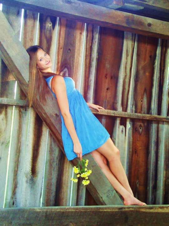 Female model photo shoot of Bekah Winske in Slate run farm