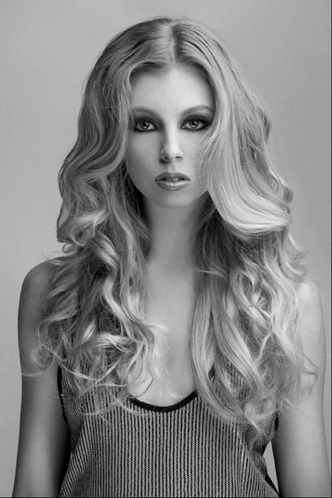 Female model photo shoot of Brooke Nichole Model