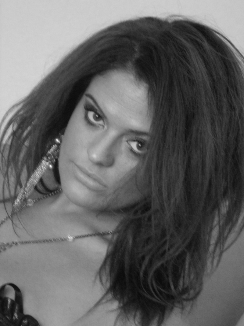 Female model photo shoot of Kaysha Aly
