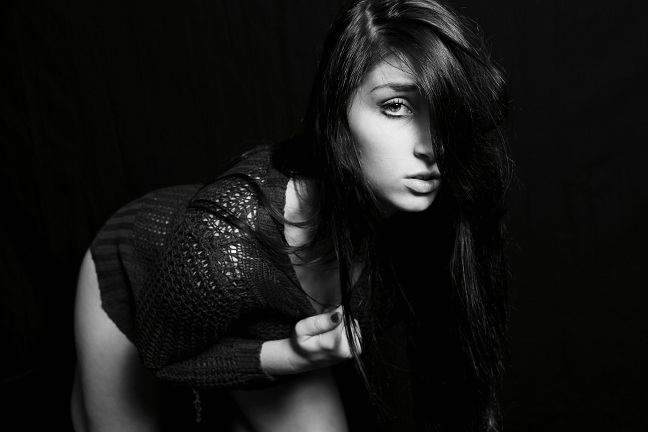 Female model photo shoot of Alese Johnson by FLORENCE PHOTO STUDIO 