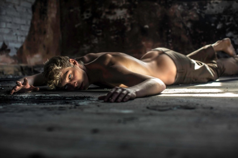 Male model photo shoot of Carsten Bjorn