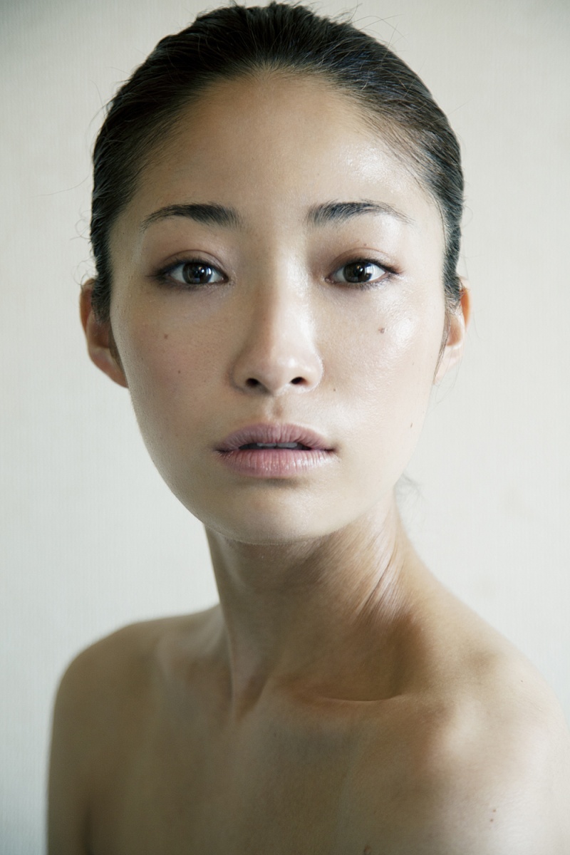 Female model photo shoot of marino funahashi
