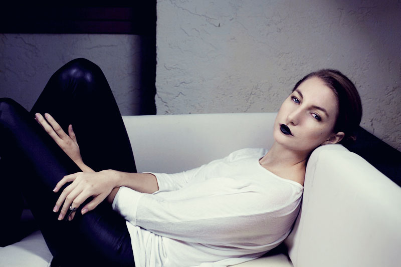 Female model photo shoot of Mira Janick