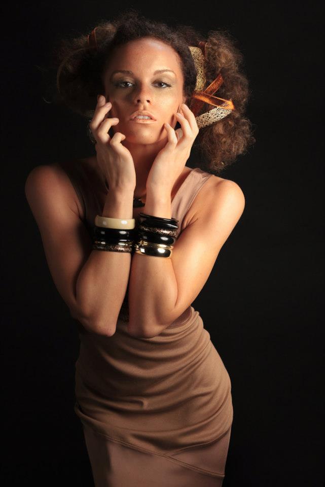 Female model photo shoot of Kendra Peeks by modachroma