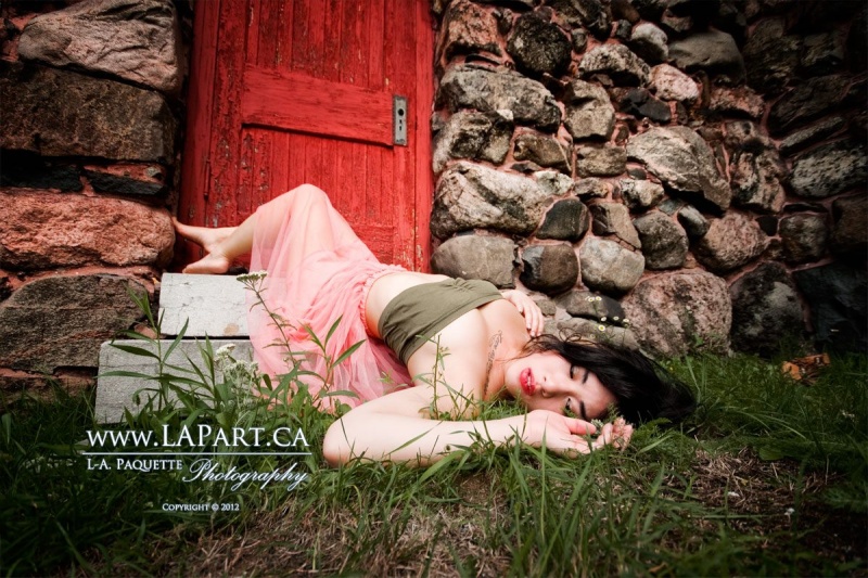 Male and Female model photo shoot of LAPhotos and Diandra Aoki