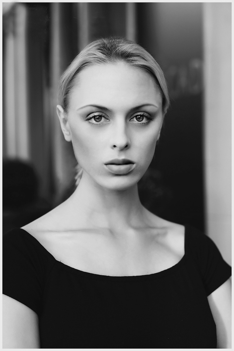 Female model photo shoot of Amelia Gotham