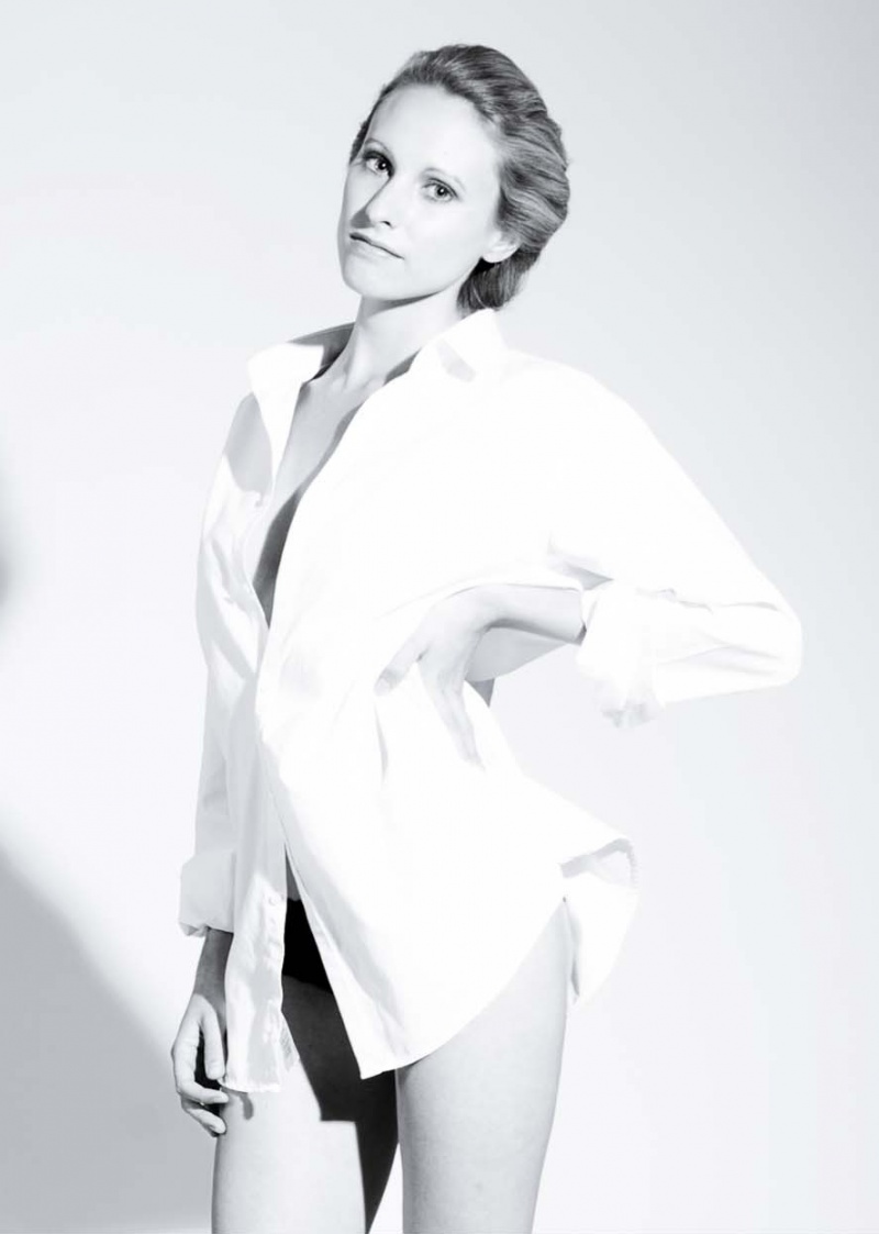Female model photo shoot of xGeorgiePx by Chris Bulezuik